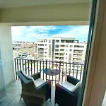 Relaxing Coresi Apartment *