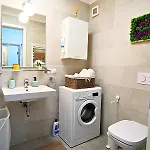 Relaxing Coresi Apartamento *