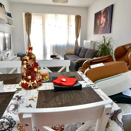 Relaxing Coresi Apartmán *