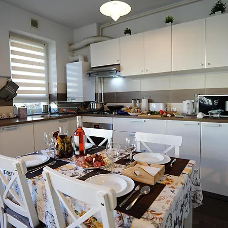 Relaxing Coresi Apartament